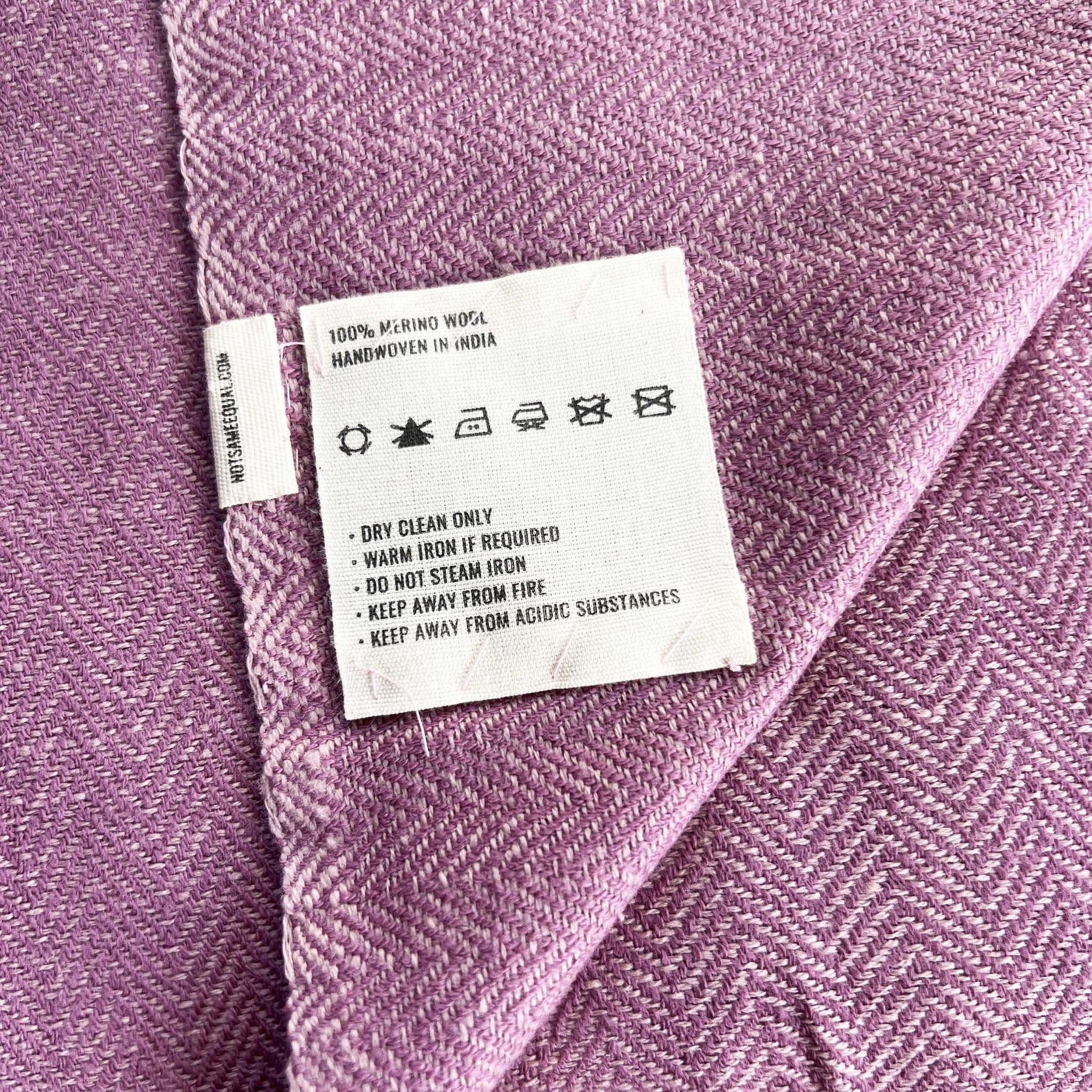 Shawl – Azalea in Regenerative Handloom Merino Wool