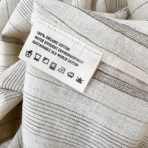 Tip Top – in Rain Handloom Organic Kala Cotton
