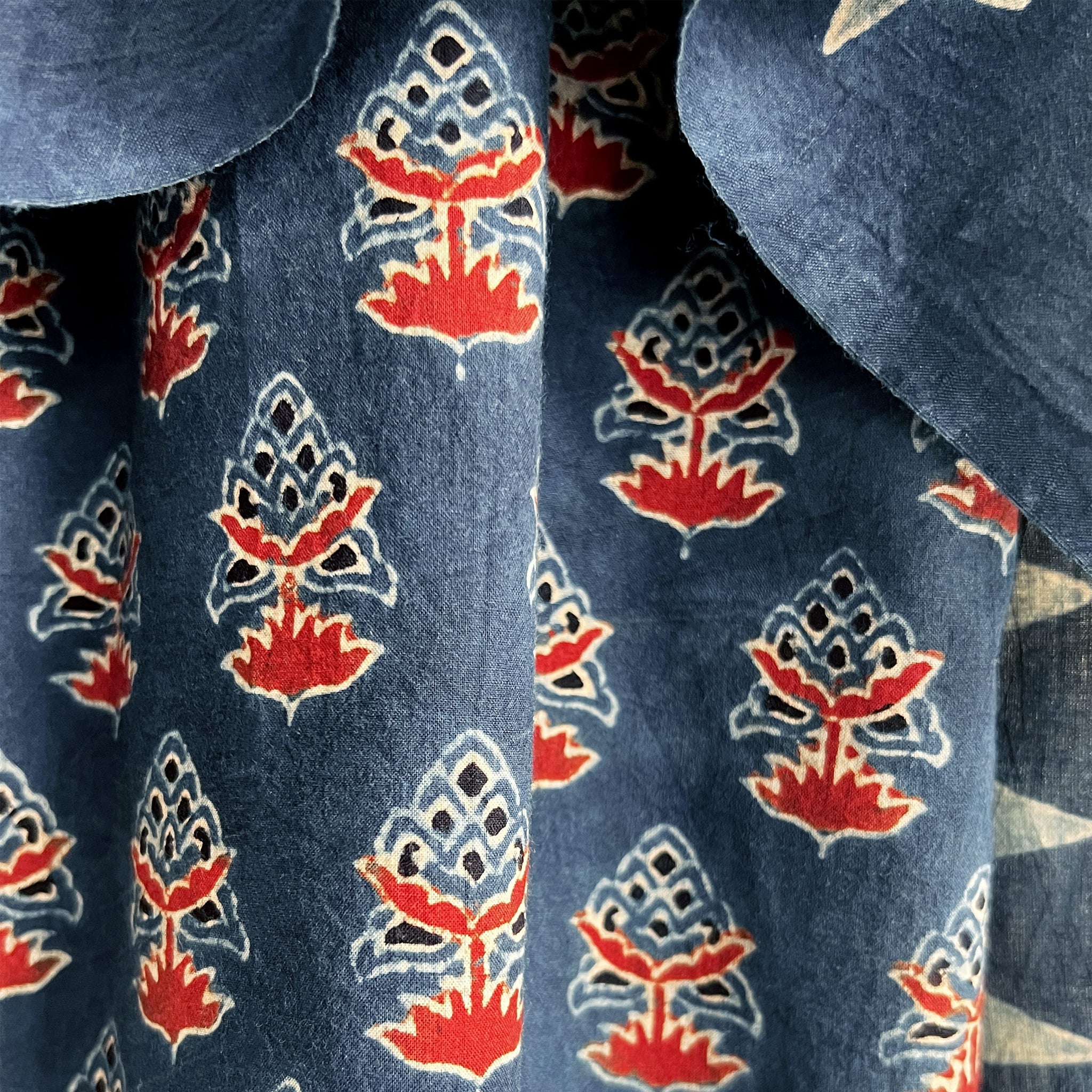 Dupatta – in Venus Ajrakh Organic Cotton